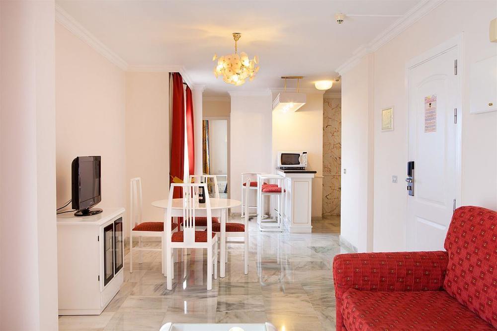 Apartamentos Casablanca ปูแอร์โตเดลาครูซ ภายนอก รูปภาพ